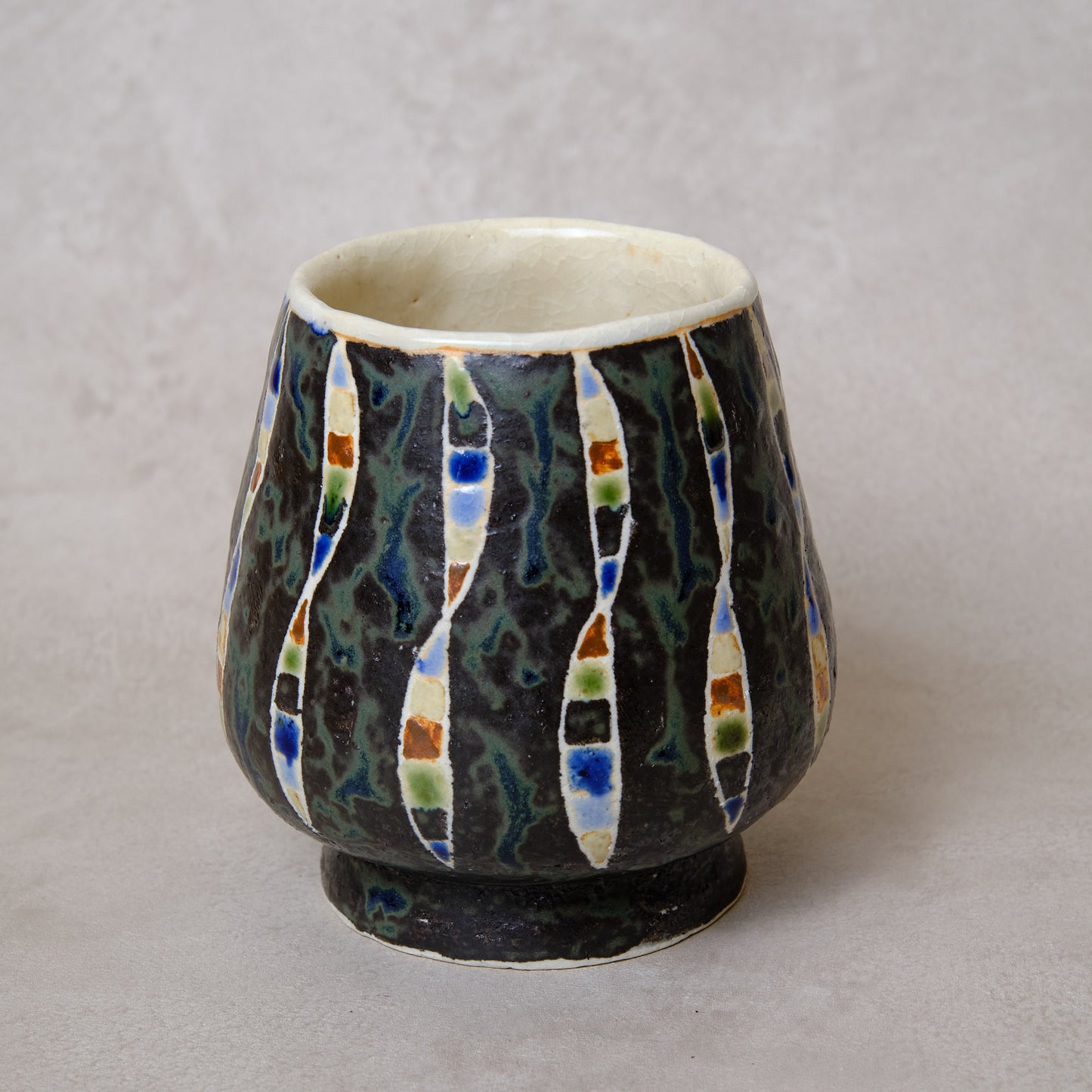 ワインカップ・フリーカップ（黒） 幾何学模様 | 加守田 太郎