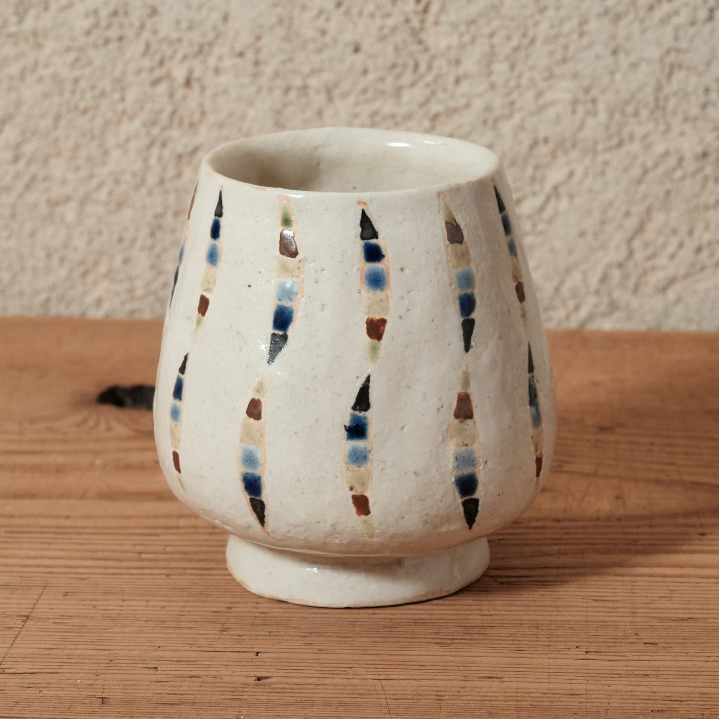 ワインカップ（白） 幾何学模様 | 加守田 太郎