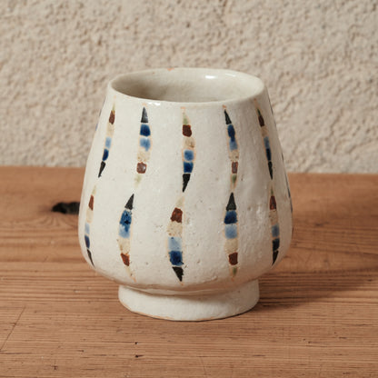 ワインカップ（白） 幾何学模様 | 加守田 太郎