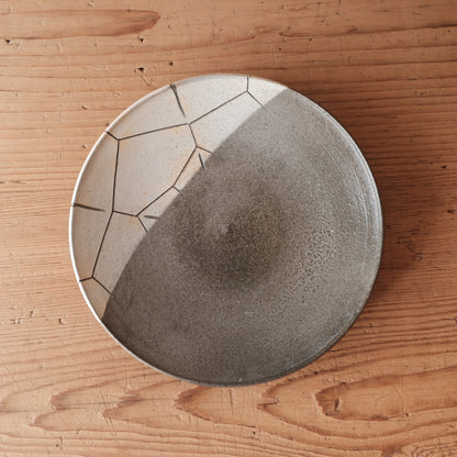 灰釉焼〆七寸皿 亀甲紋（清水焼） | 宮本 博