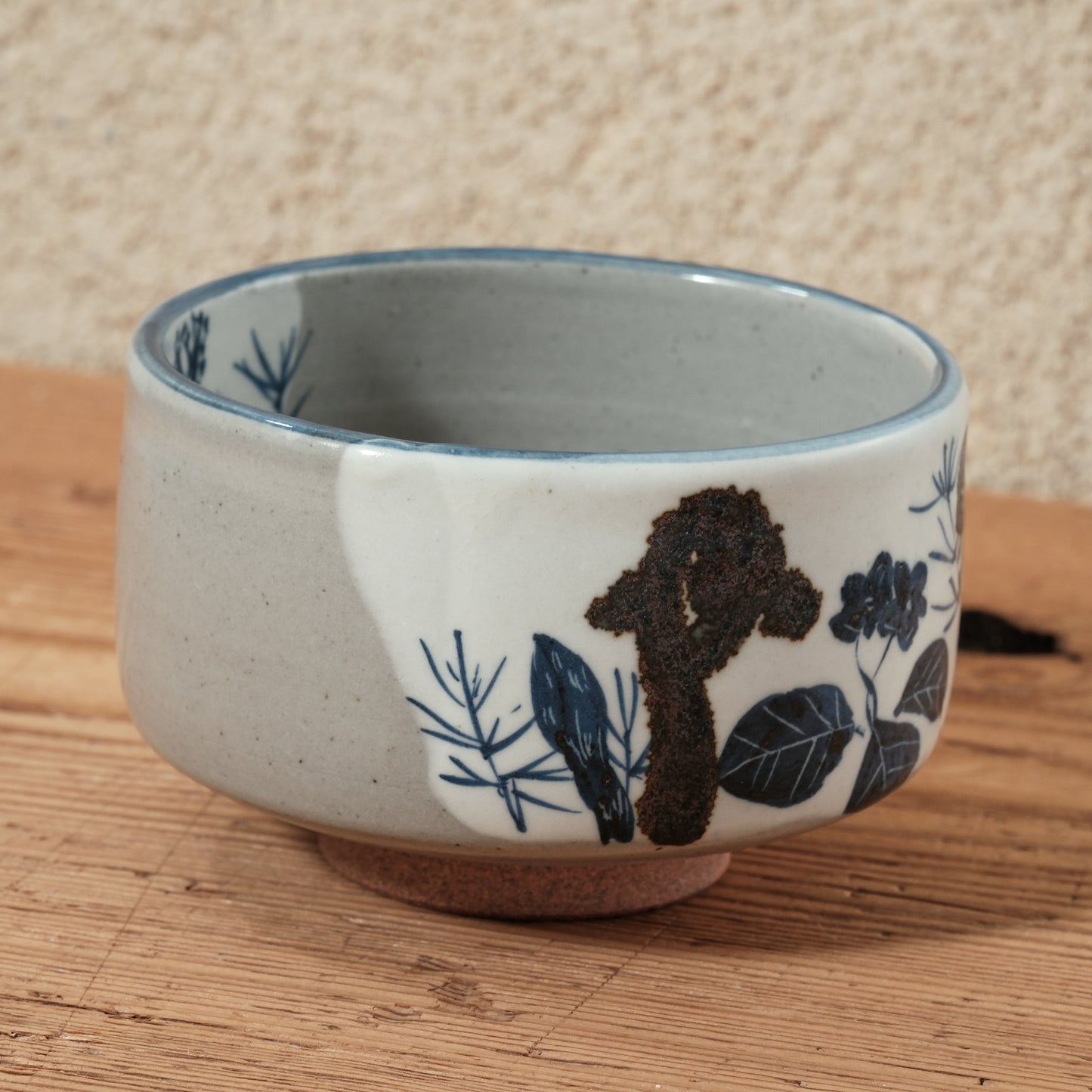 銹絵染付茶碗 春草図（清水焼・乾山写）＊箱なし | 宮本 博