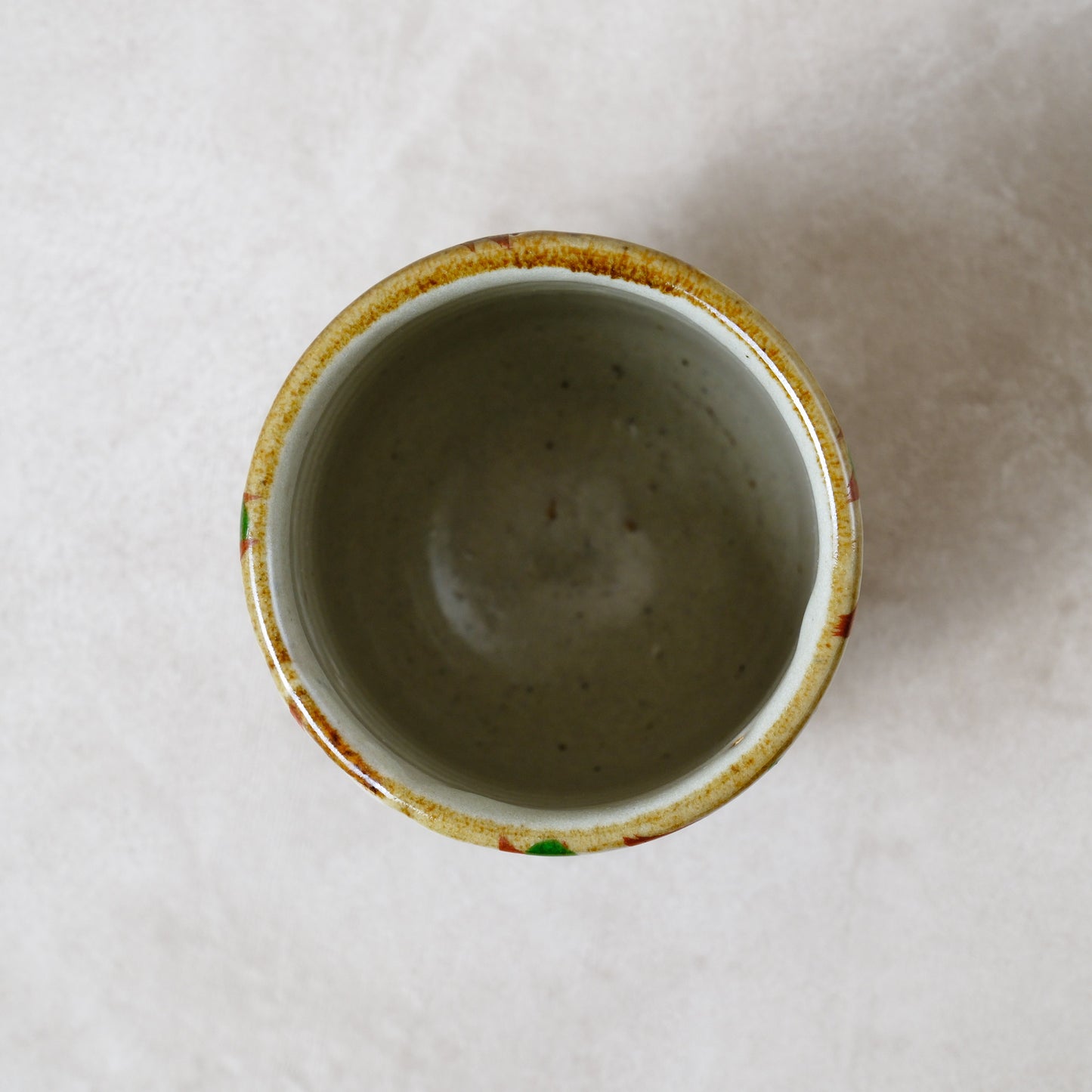 湯呑み 大 鉄絵・赤絵 唐草文 - 益子焼 - 04 | 松原 直之