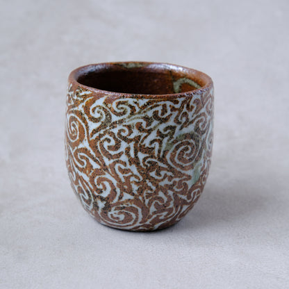 湯呑み小 象嵌唐草文 - 益子焼 - 02 | 松原 直之