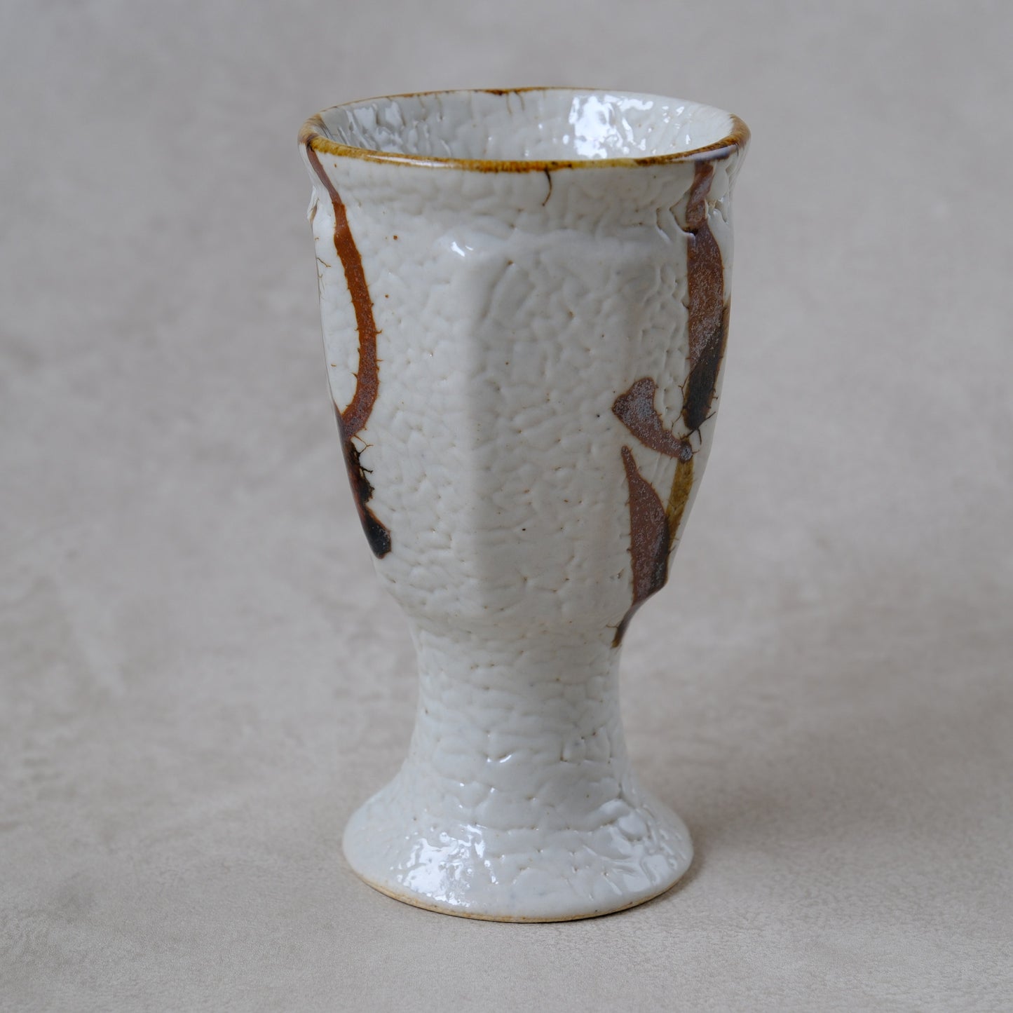 ゴブレット 鉄絵 唐草文 - 益子焼 - 01 | 松原 直之